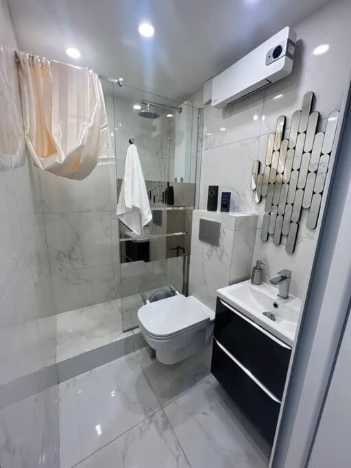 Maison Appartement Triplex Avec Jacuzzi Et Sauna Saint-Etienne  Exterior photo